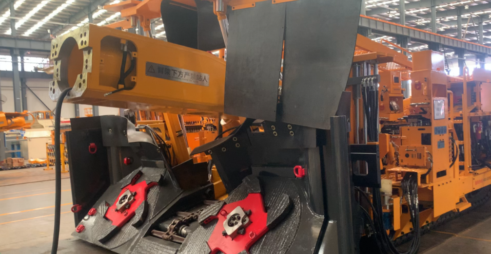 中國(guó)鐵建-掘錨一體機(jī)在線油液監(jiān)測(cè)傳感器應(yīng)用案例